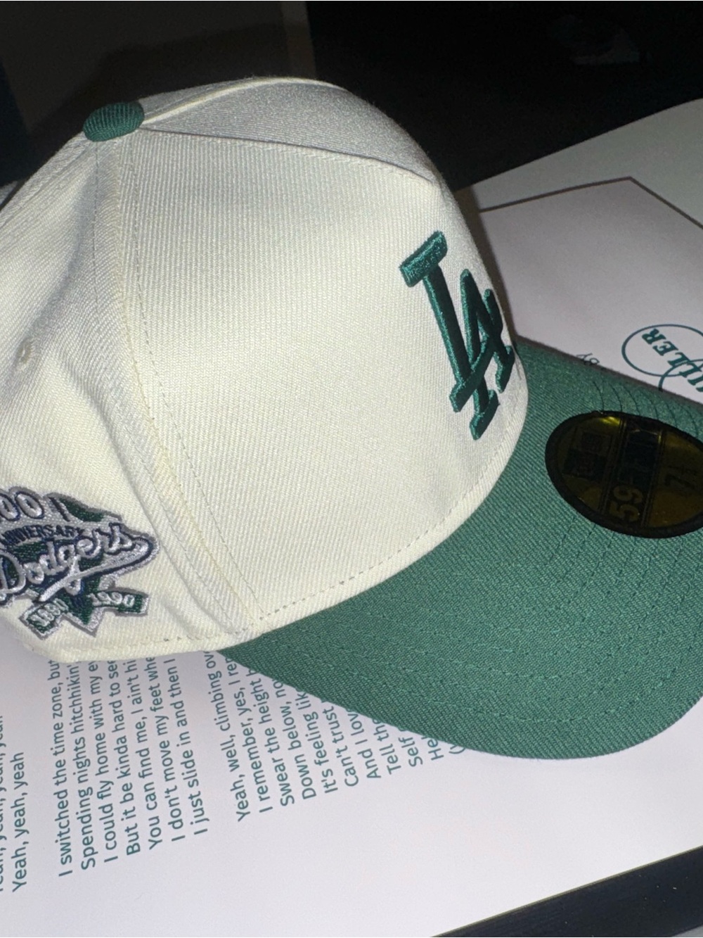 New Era LA Dodgers Cream & Green Fitted Cap 7 1/8